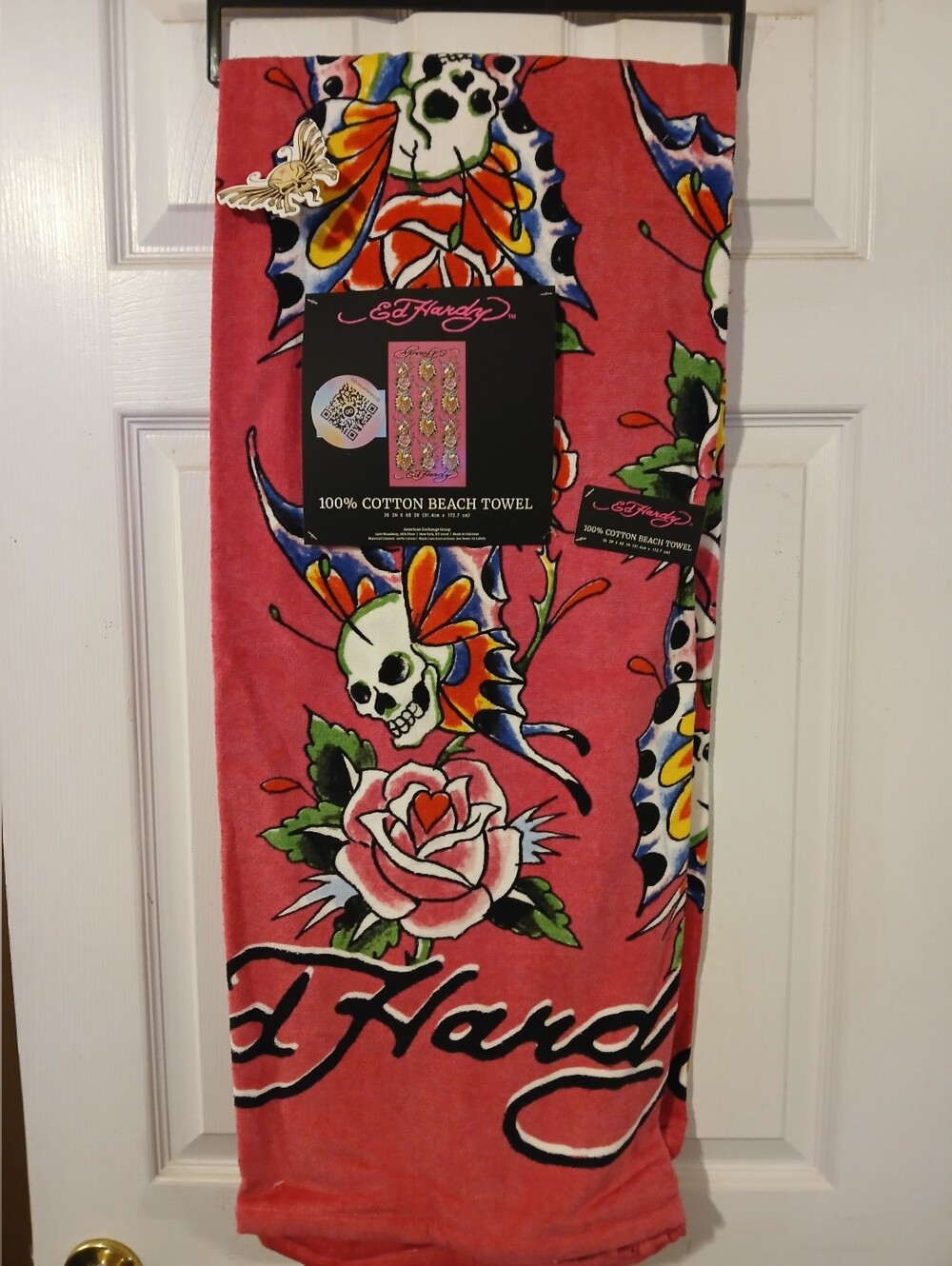 Ed Hardy NWT Pink Skeleton 6ft Beach Towel